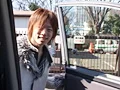 観覧車で露出！！車内で生掘り性処理○年-1