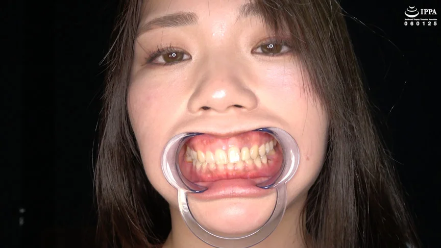 人気女優 乃木ちはるチャンの舌ベロ・歯観察-10