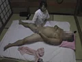 本番交渉に応じる！美人熟女マッサージ師 潜入映像-10