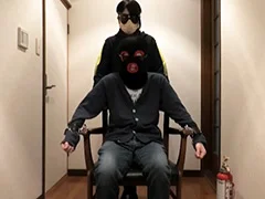 拘束椅子でまたもや長時間くすぐられたM男