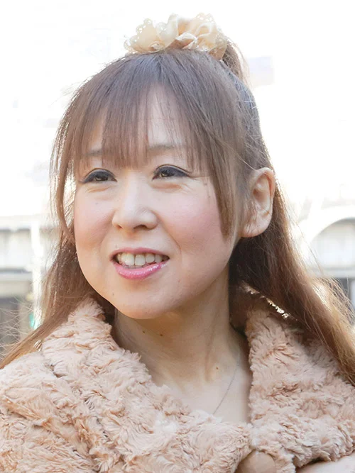 美麗熟女 真奈美さん（40歳）