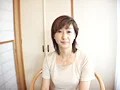 年増のお母さんが癒してあげるわ 三浦友美-1