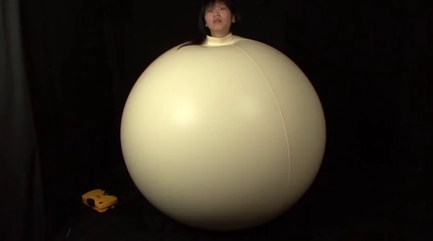Inflatable ball No.01-4