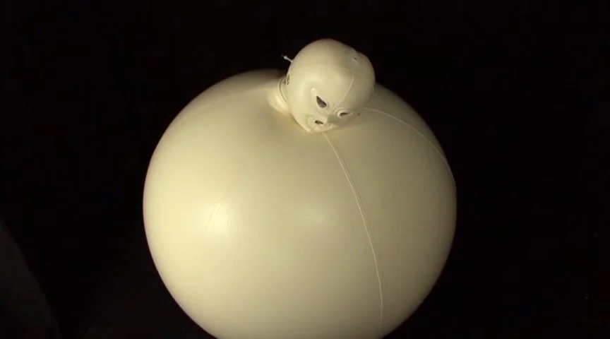Inflatable ball No.01-8