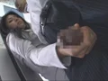 女性専用車両で吐息がかかるほど密着したらヤられた1-15
