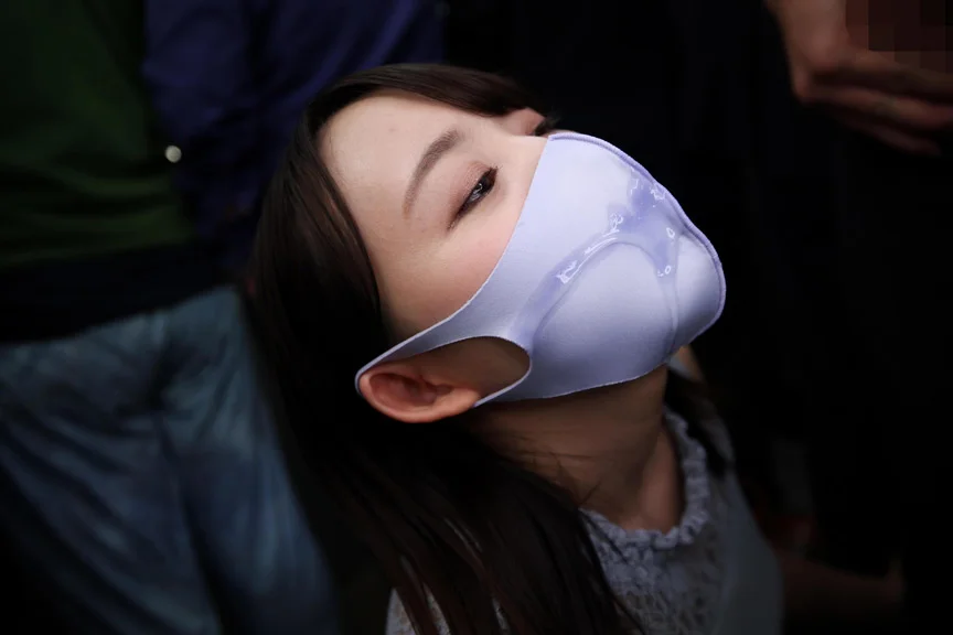 マスク越しのキスは最高の前戯！ベロチュウ好き女子大生-10