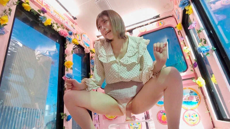 美女10人が初めての固定ディルドまたがりオナニー！-2
