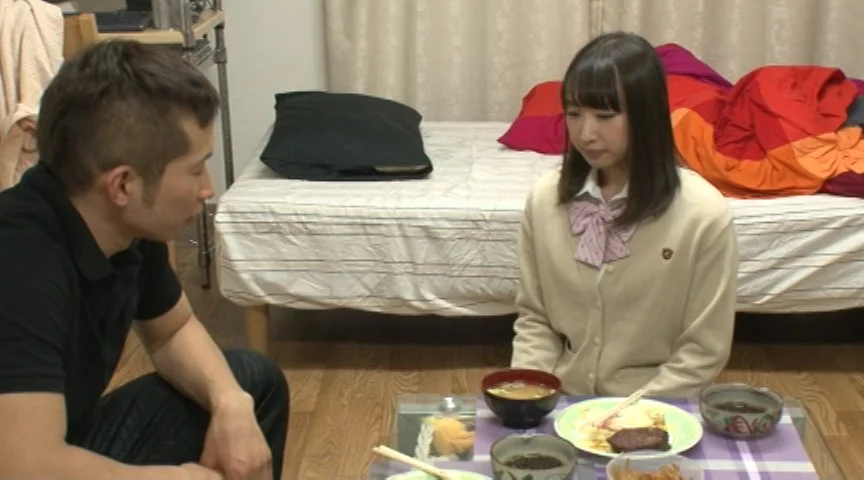 1人暮らしの僕の家に突然押しかけてきた従姉妹！-9