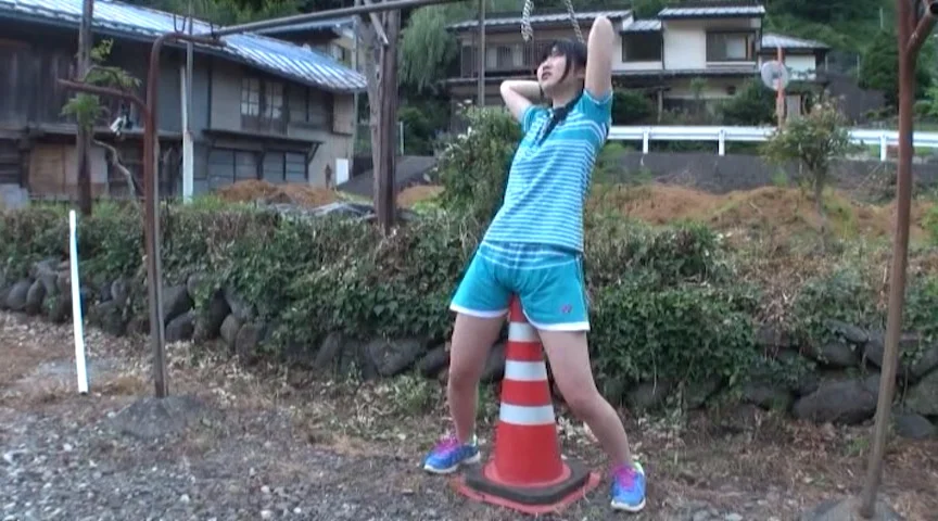 露出尻穴調○ ～バドミントン部のエース～ 若月まりあ-4
