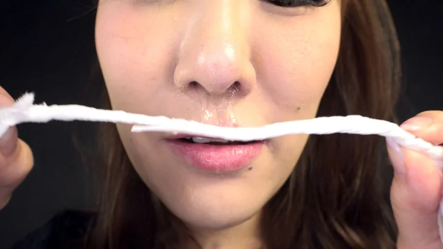 小峰みこの鼻観察＆こよりで大量くしゃみ鼻水大噴射-5