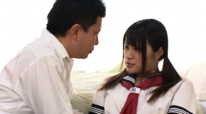 孫の彼女のセーラー服…息子の嫁の？…熟女にセーラー服-1