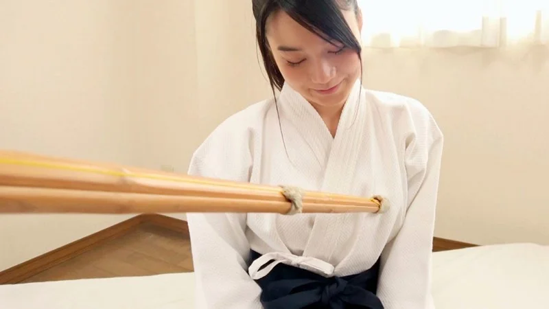 美少女剣道家vs変態キス魔 勝ったら賞金100万円！-10