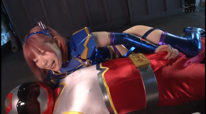 妖艶小悪魔女幹部ヒーロー陥落 エルザに屈したヒーロー-2