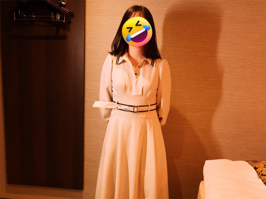 童顔笑顔のすっぴんムスメ悶絶腹パンチ女体耐久テスト-1