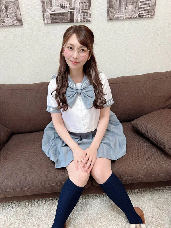 清楚系OLの裏の顔-3