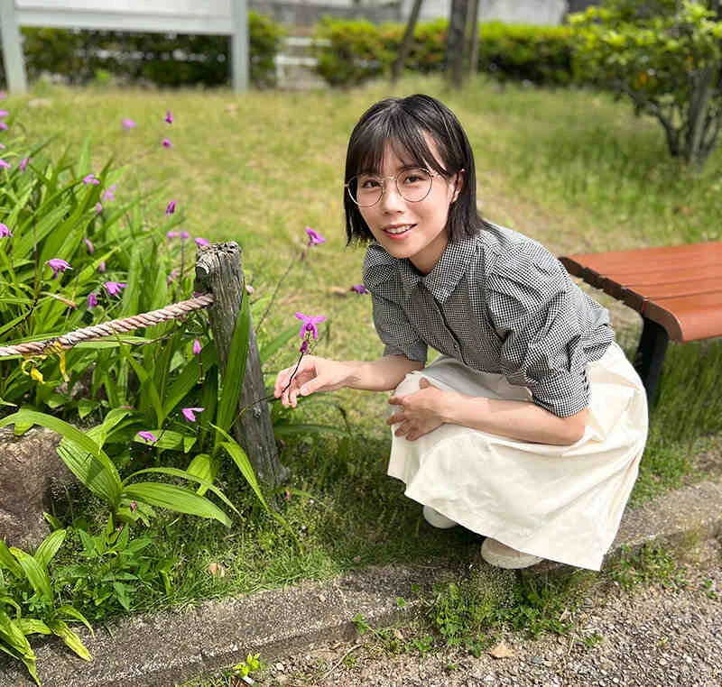 ガリ勉めがねっ娘を呼び出して性活指導 雨宮あや花-2