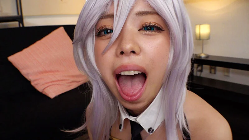 色白美巨乳レイヤーKちゃんはオチ●ポが大好きです！-12