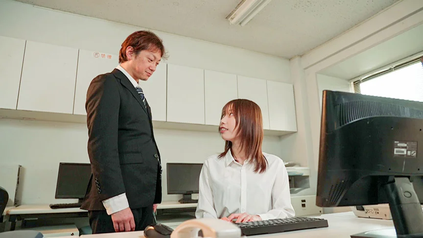 弱みを握られ、好き放題され堕ちた美人OL 鷲見すみれ-1