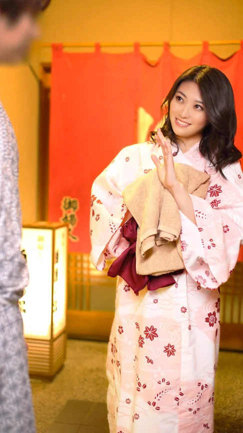 奥様の性欲爆発！ 本能むき出しエッチ 人妻旅先不倫 5-10