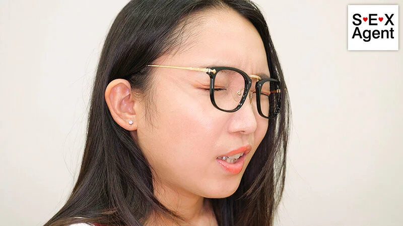顔面ドアップ罵倒センズリ鑑賞痴女-20