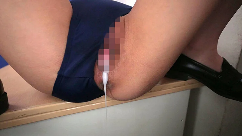 無垢な顔に精子をぶっかけられるスク水個別指導○○○-8