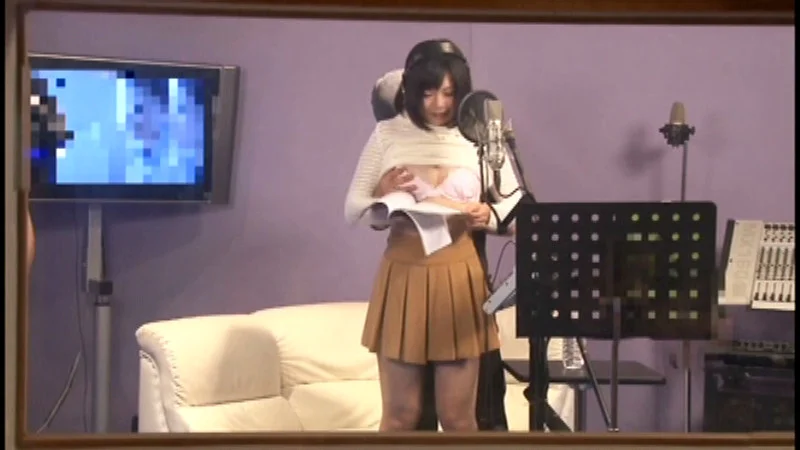処女喪失から1ヶ月 アフレコ中に中出し解禁！-6