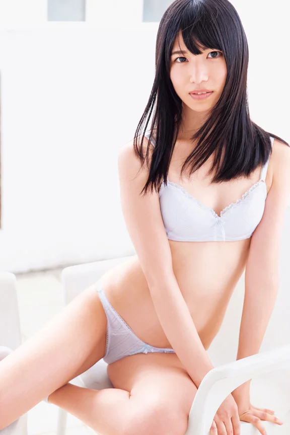 村上りいな『君の瞳の中へ』-4