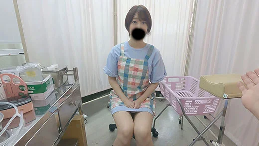 内科検診 膣ケイレンを起こし潮を吹き散らかす-1