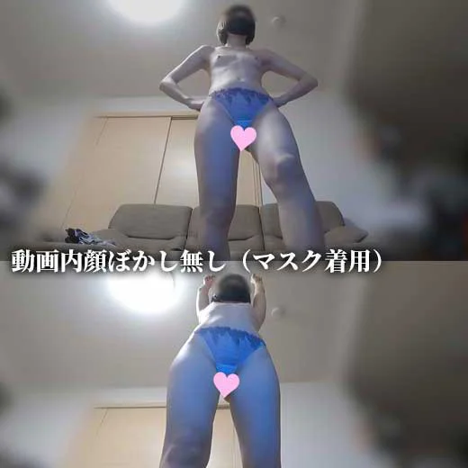 室内フィットネスで汗を流す素人女性4名-4