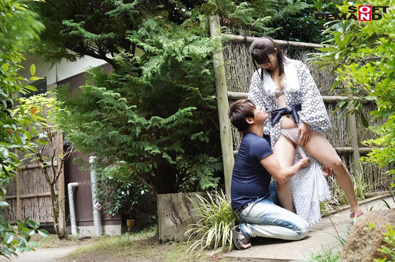 超豪華ハーレム大乱交 本物人妻同窓会 in 温泉旅行-2