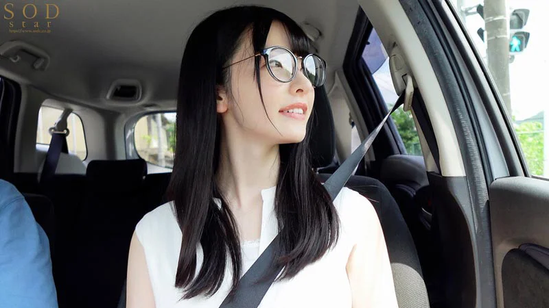 巨乳な彼女と初めてのキャンプデート 彩月七緒-2