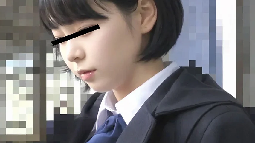 無断猥褻触ったもの勝ち！制服娘電車内痴○＃1-4
