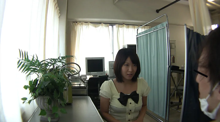 変態産婦人科医の接写マ○コ弄り-1