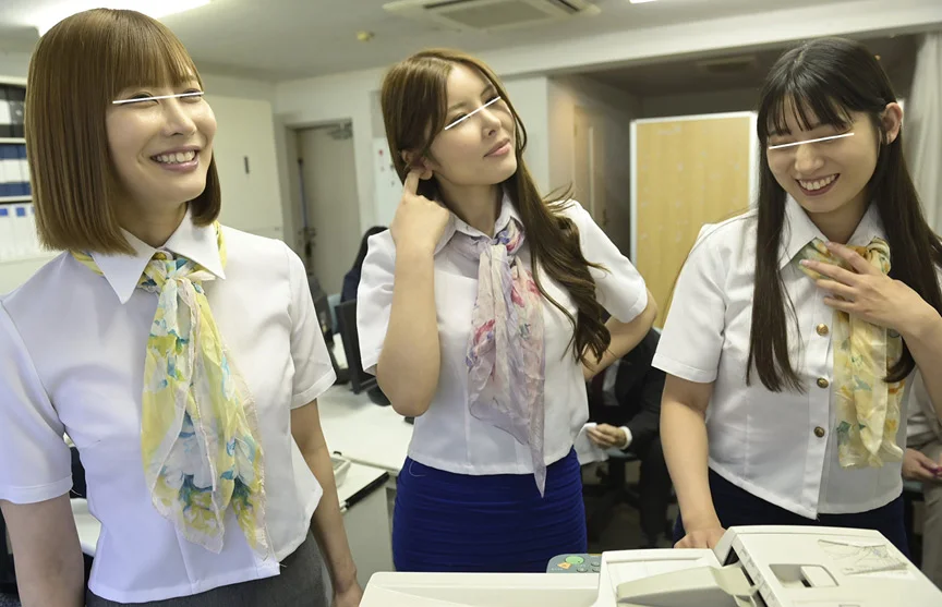 女子社員のムチムチ黒パンスト！-3