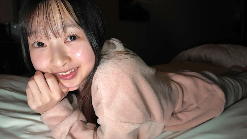 精子ごっくん小顔セフレちゃん 週1SEXはするけどゴックンさせてくれない彼氏の代わりに休日デートとして呼び出した望月つぼみチャンとラブホはしごで何度も精飲と中出しタイム-17