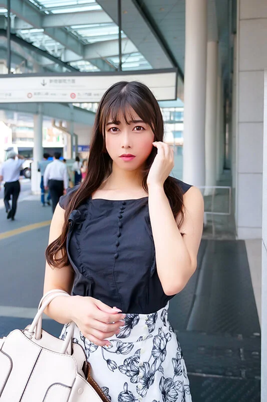 性欲旺盛な地方妻が越境開放セックス4「今日、主人には内緒で来ました…」他人棒を求めて上京してきた美人妻に媚薬で焦らし高めて膣奥大量生中出し！！-11