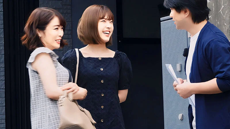 親友みたいな仲良し母娘ナンパ親子丼特盛10組21人555分BEST-1
