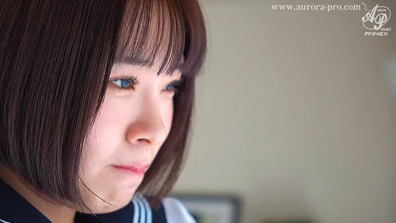 露出願望に憑りつかれた女学生 オマ●コを見られる…と思うほど疼く子宮… 千葉優花-1