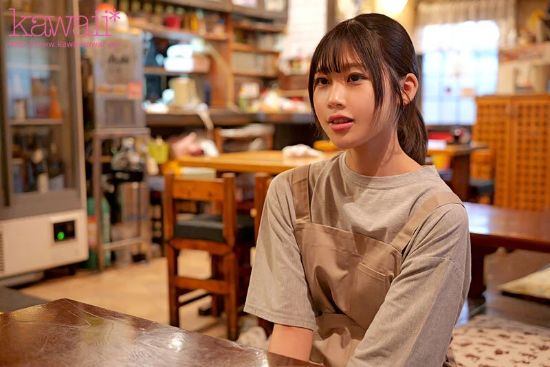 こども店長 AVデビュー定食屋で働く最年少店長は華奢Aカップをイカされたい。 守屋えり-1