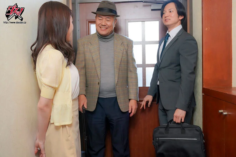 華奢スレンダーで清楚な妻が俺の親父に寝取られ種付けプレスされていた。 花里アカリ-11