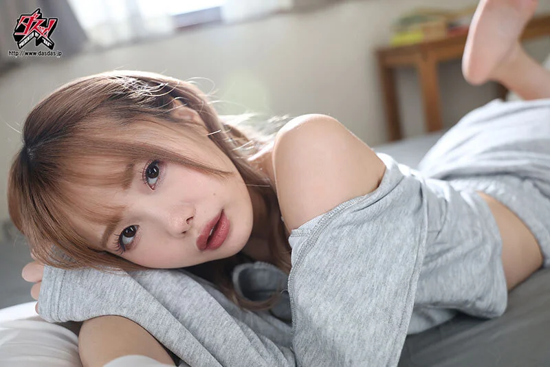 【VR】朝起きたら隣に松本いちか。再会した初恋相手はAV女優になってたけど、変わらぬ笑顔が好きすぎて。数年越しの想いを伝えた僕らは1日中いちゃハメ中出ししまくった。8K VR-10