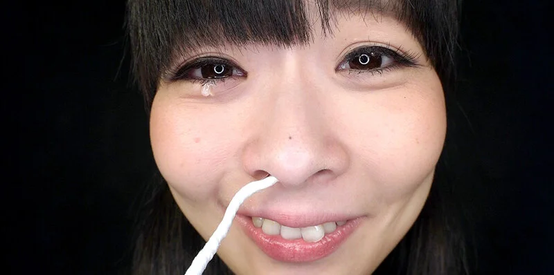 美女の高粘度鼻水鑑賞-12