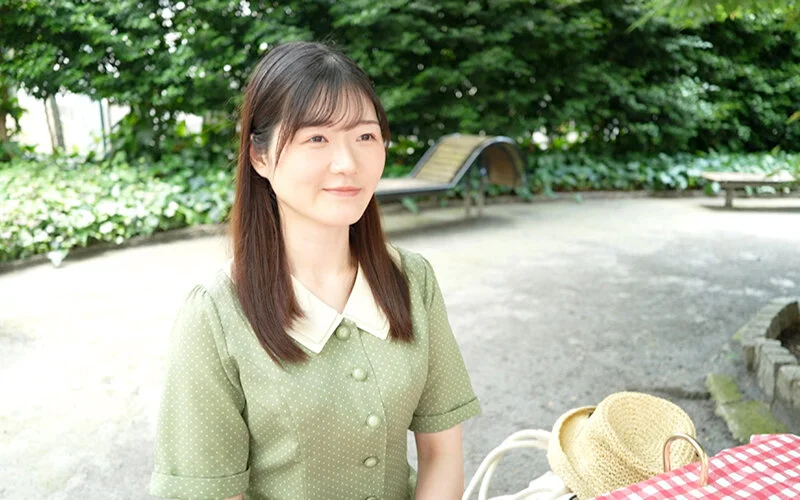 新B級素人初撮り 120「パパ、ゴメンなさい。」葉さん 25歳 独身 営業事務 「おパンツがしみしみです」私のおま●こが～～「ずっとクチュクチュいってました」 水本葉-1