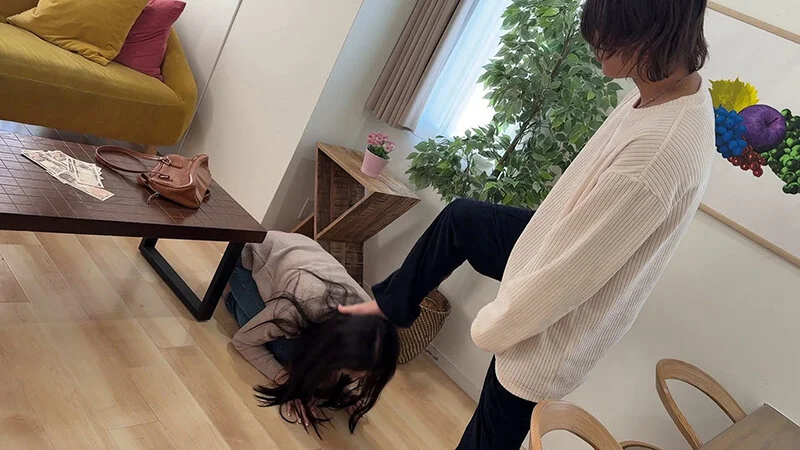 ホスト狂いのシンママは奴●気質の貢ぐちゃん。ドMご奉仕勘違い女。 小野坂ゆいか-1