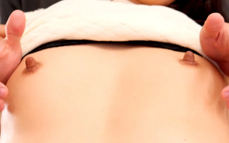 乳首びんびん！元祖貧乳ちっぱい母40人8時間-8