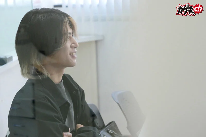 快楽堕ちした男の潮吹き 保志健斗 敏感すぎる早漏ザコチ〇ポにおしおき制裁！何度も何度も狂いそうなほどイキ我慢を繰り返し絶頂の快楽地獄へ…-1