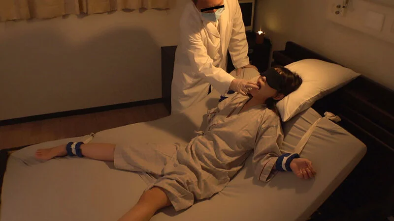 おいしそうなムッチリした体が魅力の変態【拘束羞恥で漏らしイキする美人妻 ＃04すみれさん】 滝川すみれ-1