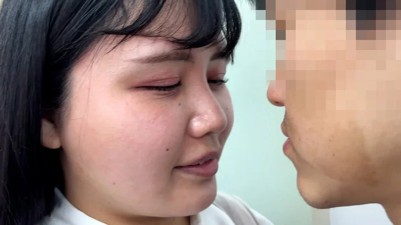M男が街中で女性に声をかけてキスさせてもらう 社員食堂アルバイト みのりちゃん-3