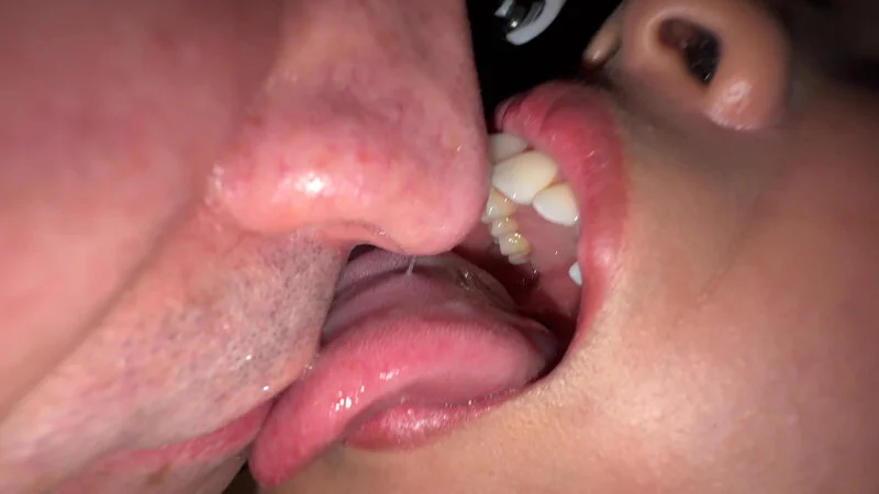 【個人撮影】若菜めありのハメ撮り風 Dキス＆口臭嗅ぎ-11