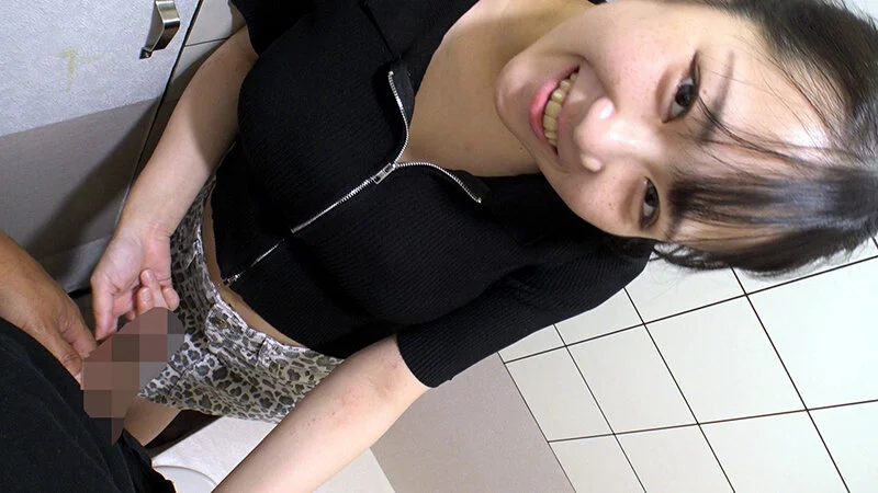 街でエロいお姉さんに誘われ…一滴残らず絞り取ってあげる 愛瀬ゆう-4